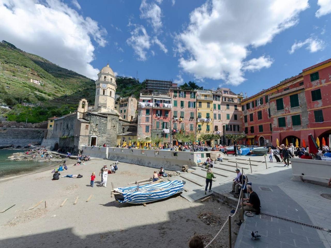 Joivy Family Flat With Little Patio, Cinque Terre Διαμέρισμα Βερνάτσα Εξωτερικό φωτογραφία